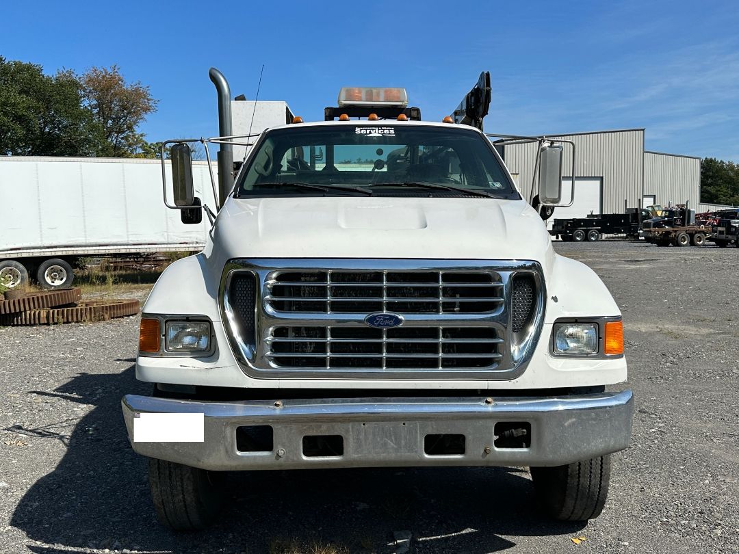 2003 FORD F650 Service Truck - Image 9